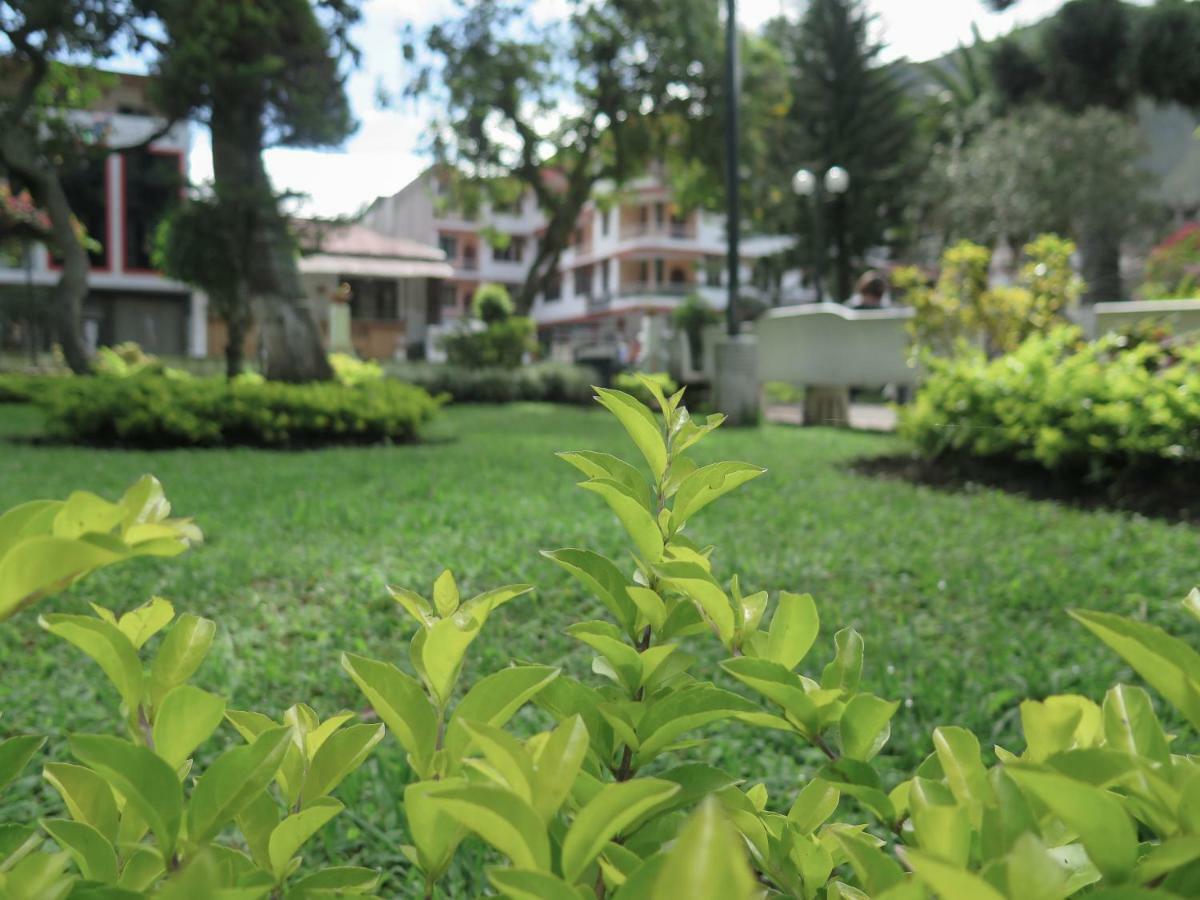 Hotel Flor De Oriente Banos  Ngoại thất bức ảnh